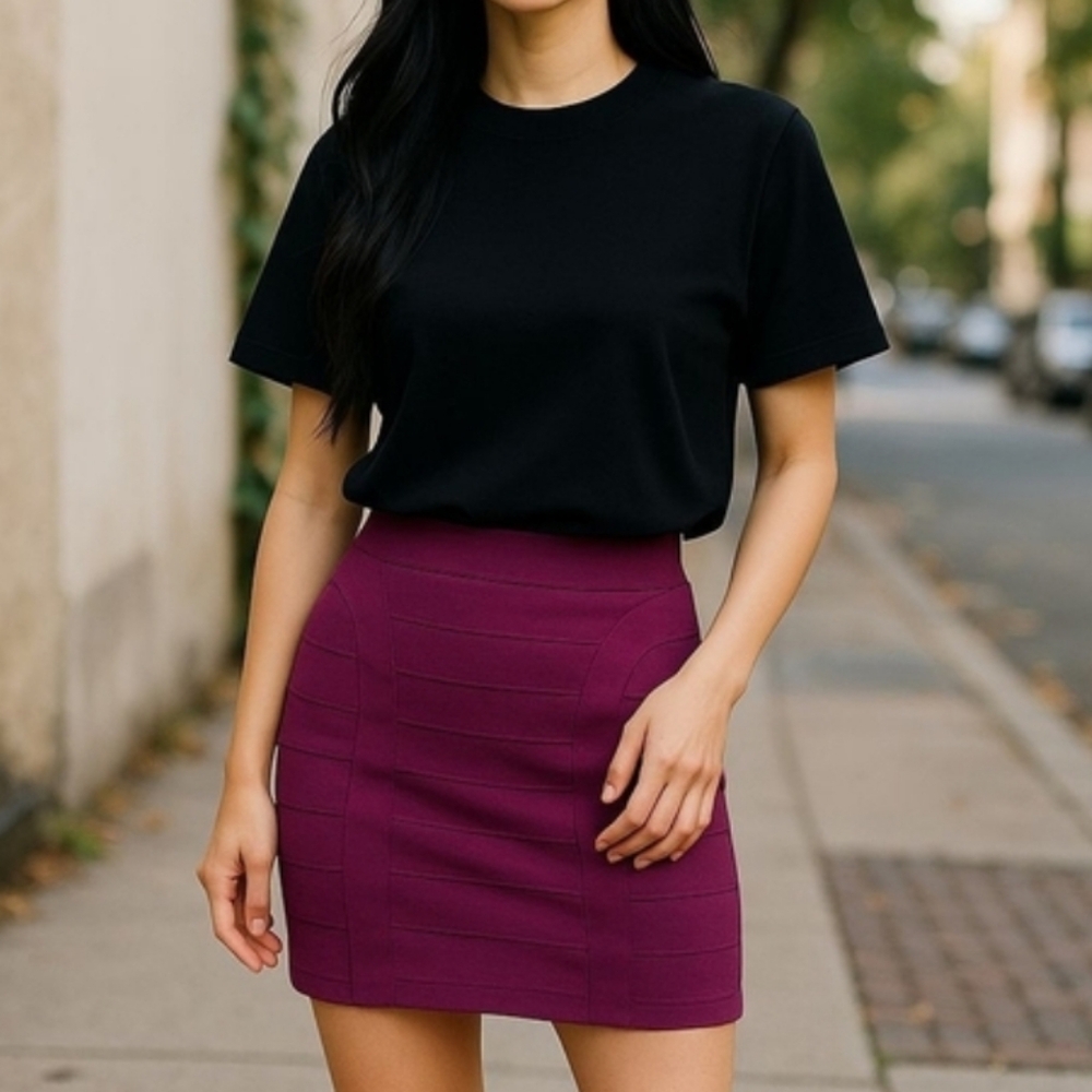 GUESS dark Fuchsia bodycon bandage mini skirt size XS